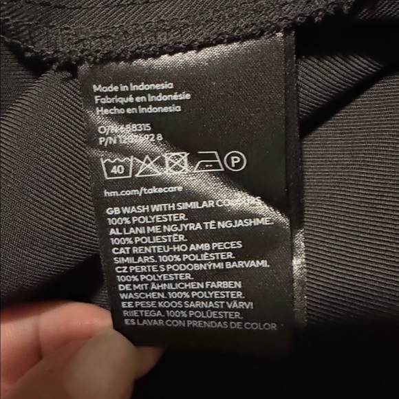 Tie-belt shirt dress - Black - Ladies |H&M size small. - Picture 3 of 10